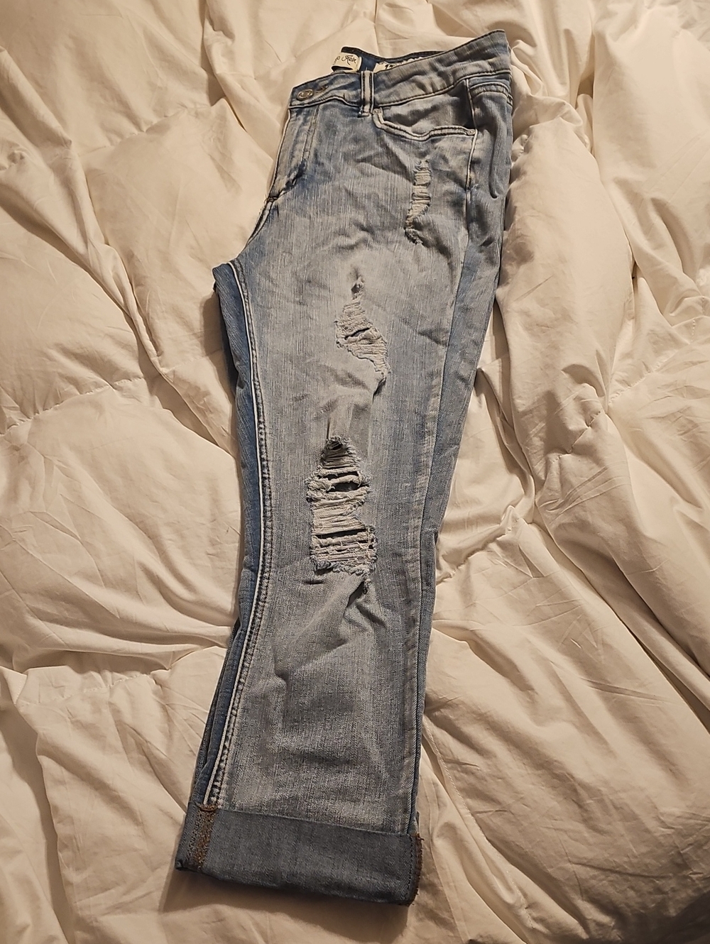 Indigo Rein Light Blue Distressed Boyfriend Capris